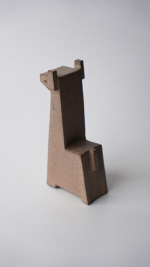 GIRAFFA // Ceramic sculpture