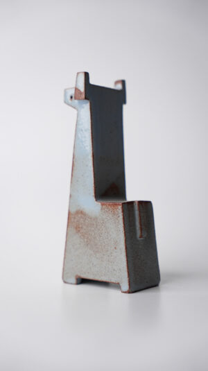 GIRAFFA // Ceramic sculpture